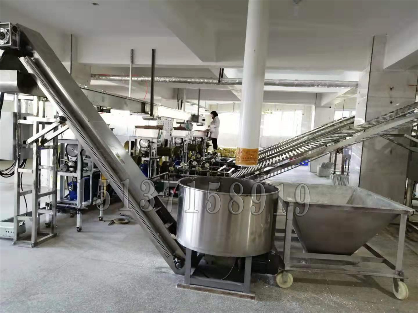 全自動米線機安裝現(xiàn)場 全自動米線機安裝現(xiàn)場